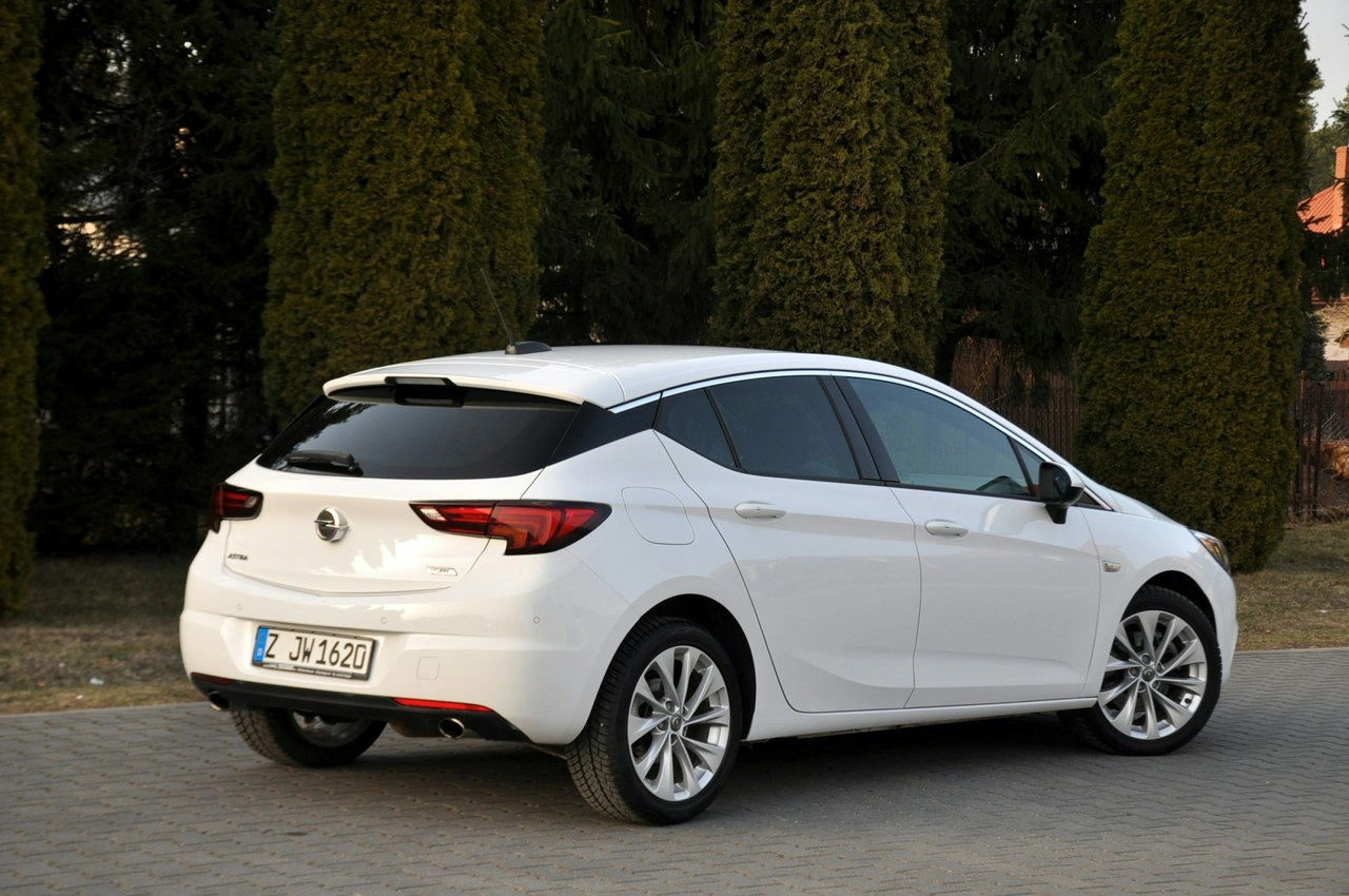 Opel Astra - Zdjęcie 5
