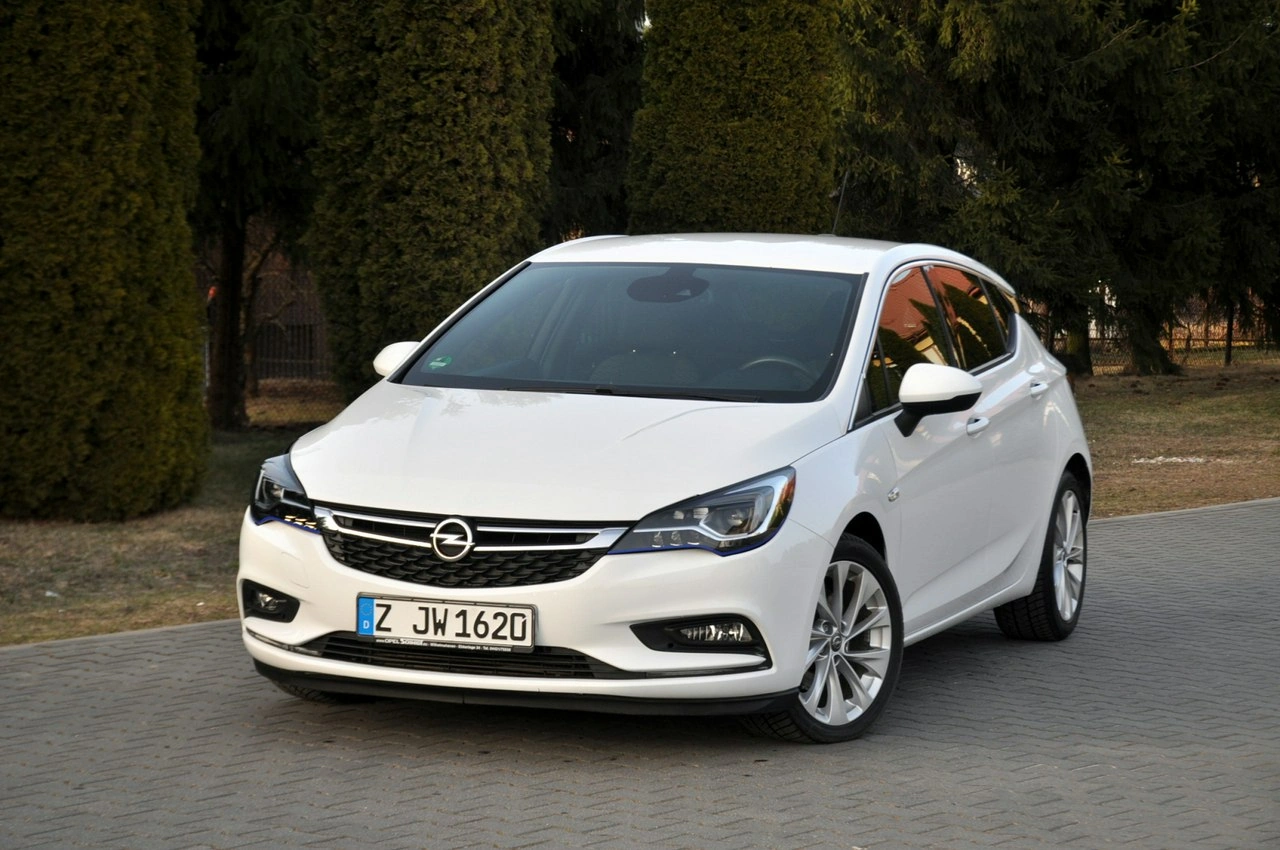 Opel Astra - Zdjęcie 8