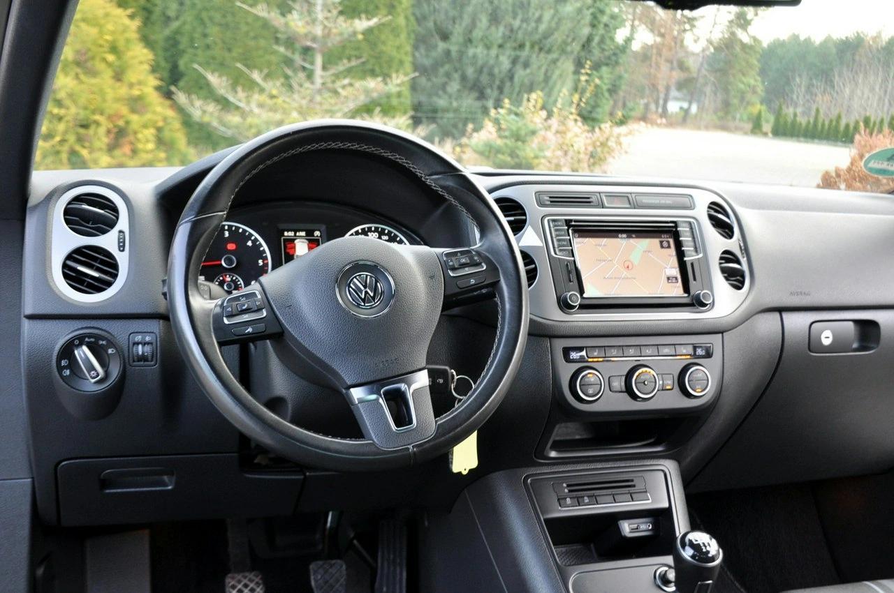 Volkswagen Tiguan - Zdjęcie 31