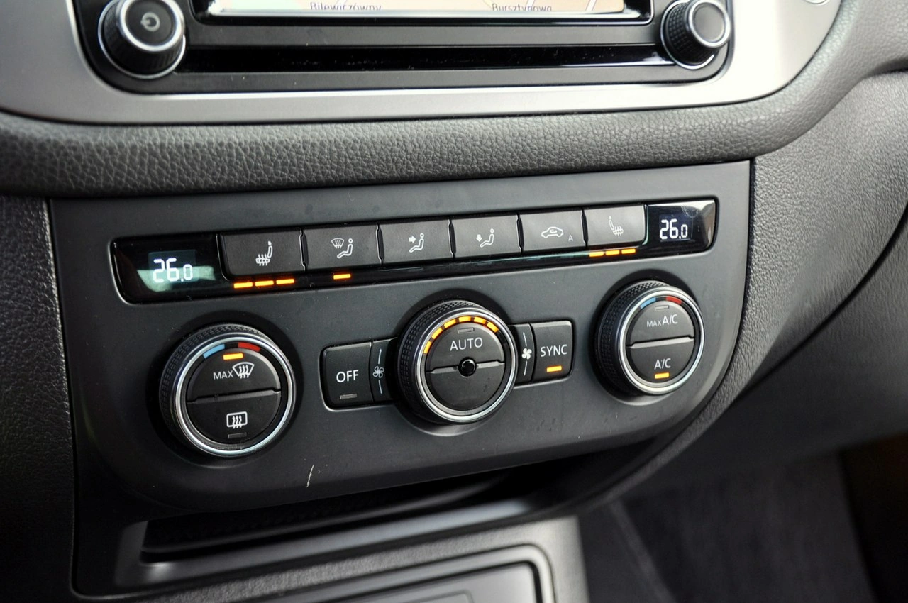 Volkswagen Tiguan - Zdjęcie 34