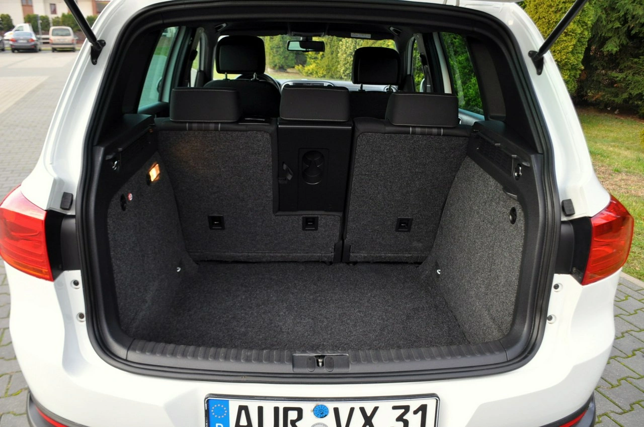 Volkswagen Tiguan - Zdjęcie 37