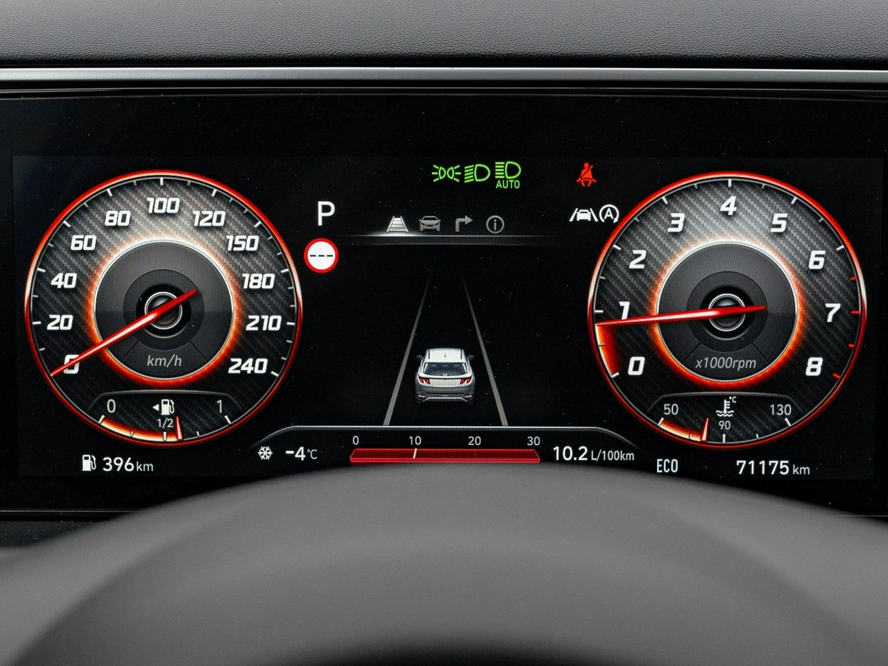 Hyundai Tucson - Zdjęcie 14