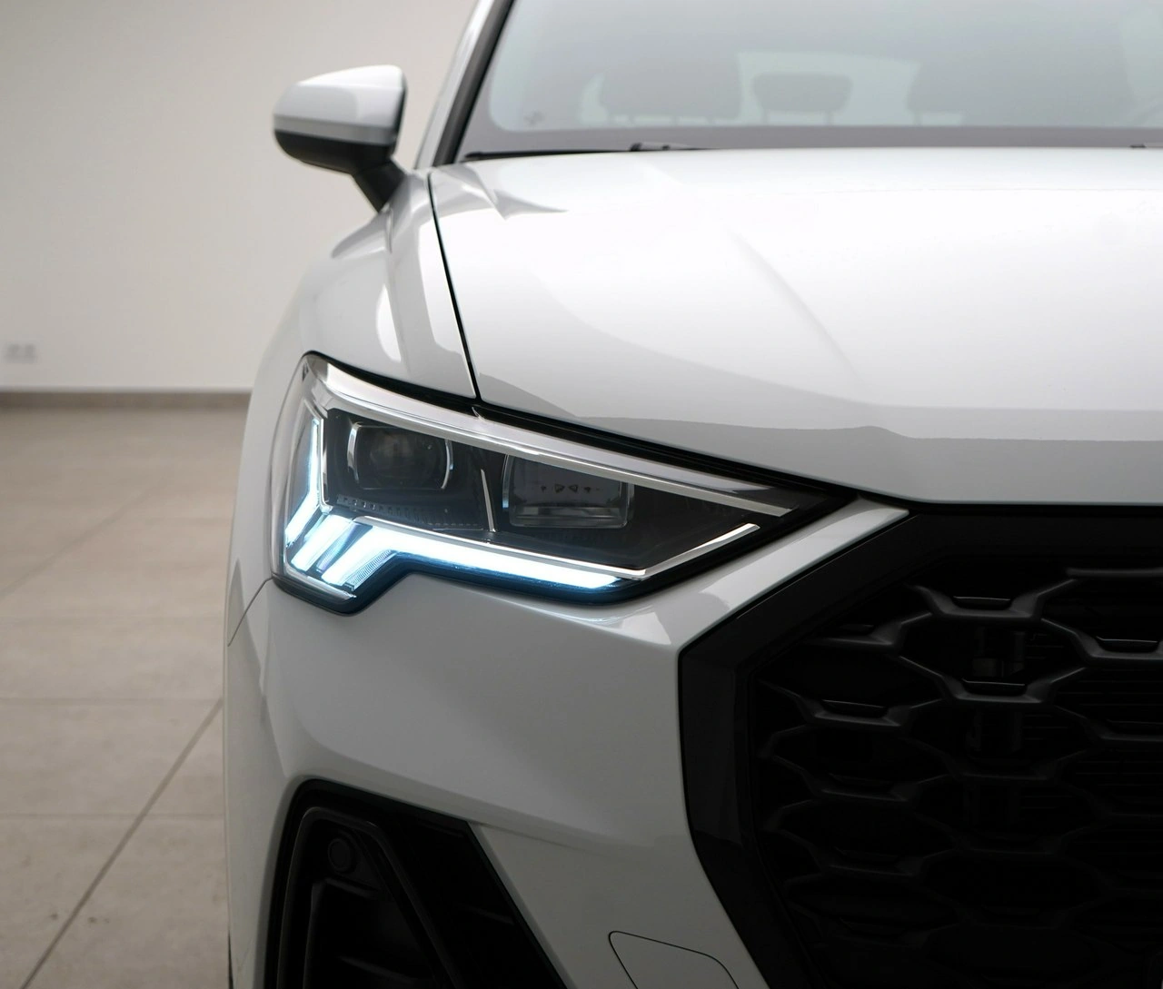 Audi Q3 - Zdjęcie 8