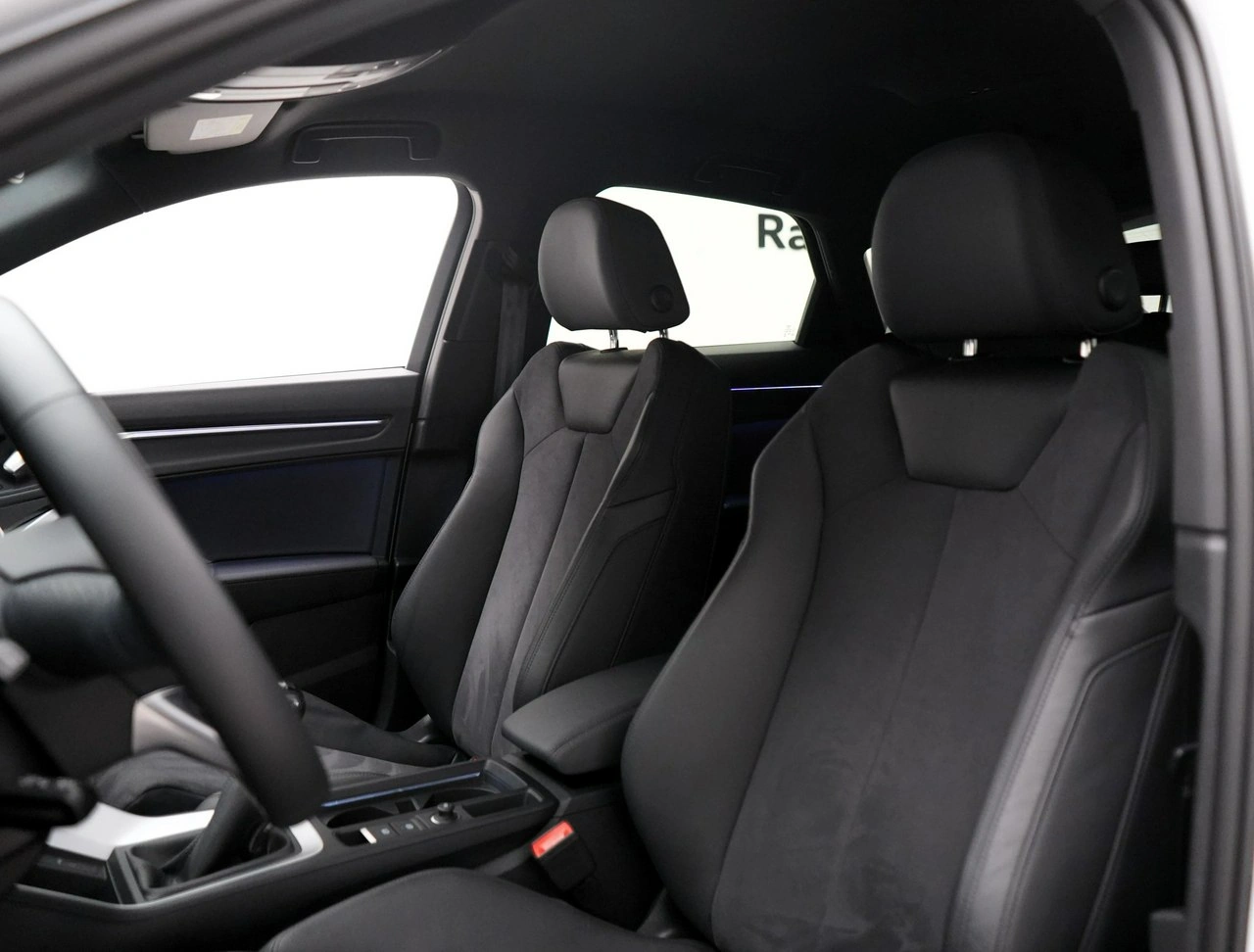 Audi Q3 - Zdjęcie 21