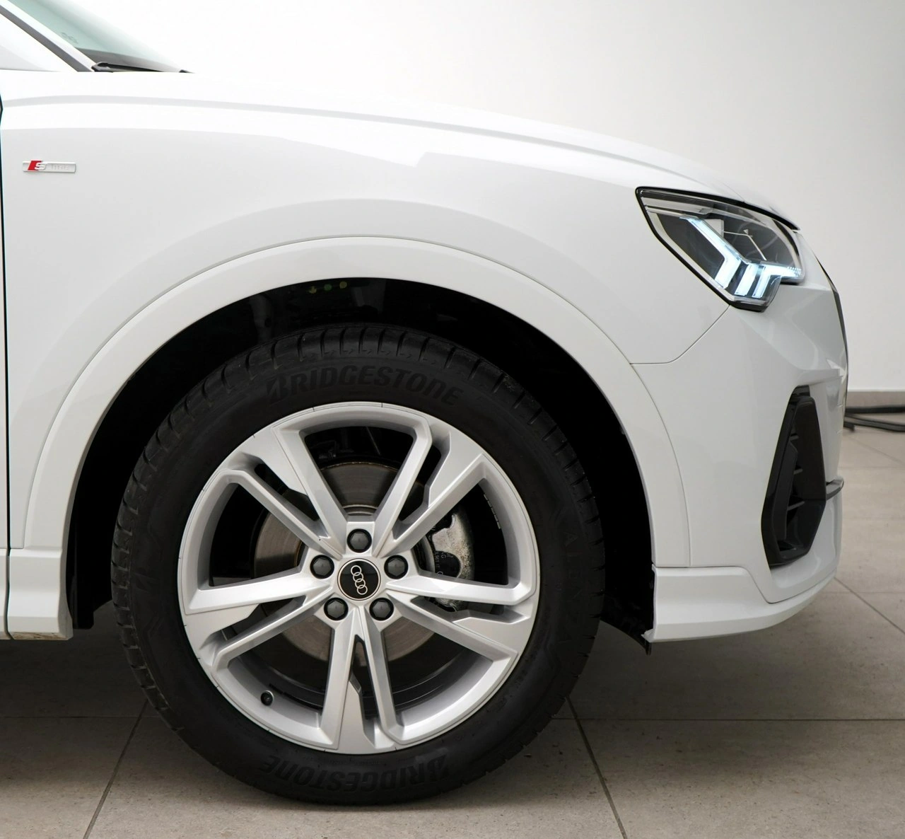 Audi Q3 - Zdjęcie 9