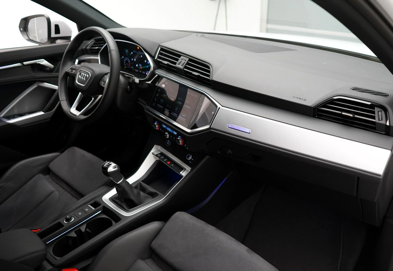 Audi Q3 - Zdjęcie 12