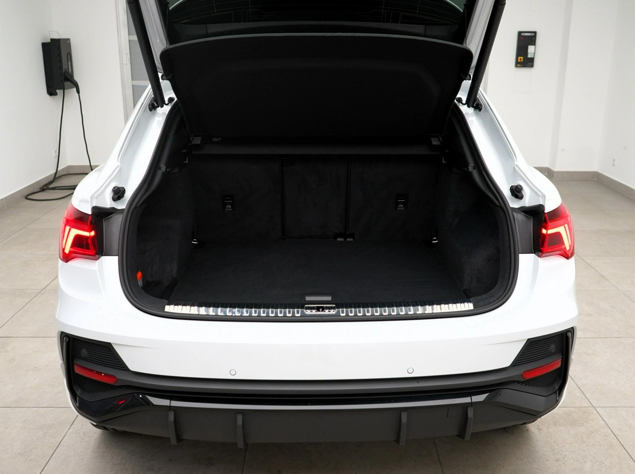 Audi Q3 - Zdjęcie 16