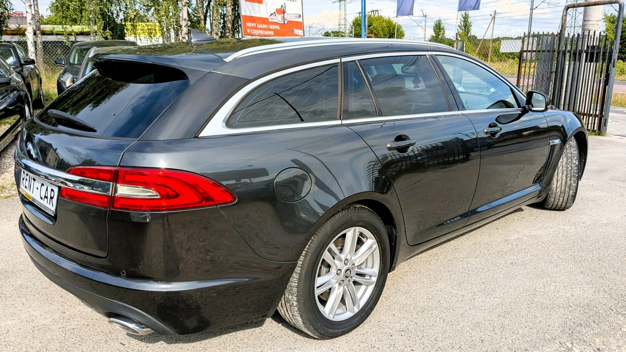 Jaguar XF - Zdjęcie 10