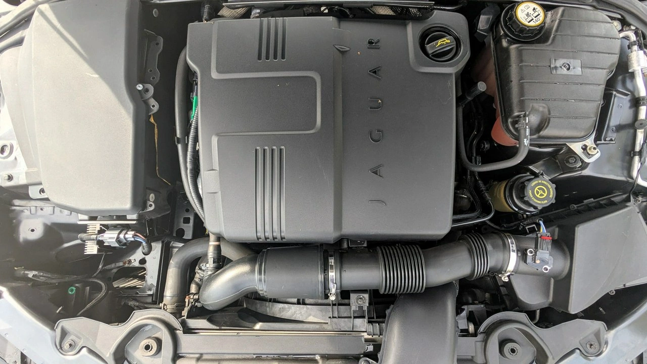 Jaguar XF - Zdjęcie 29