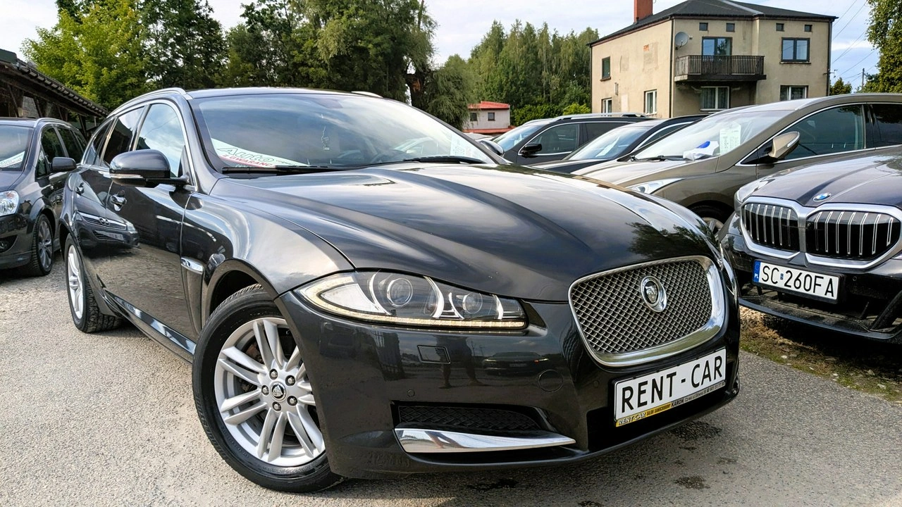 Jaguar XF - Zdjęcie 3