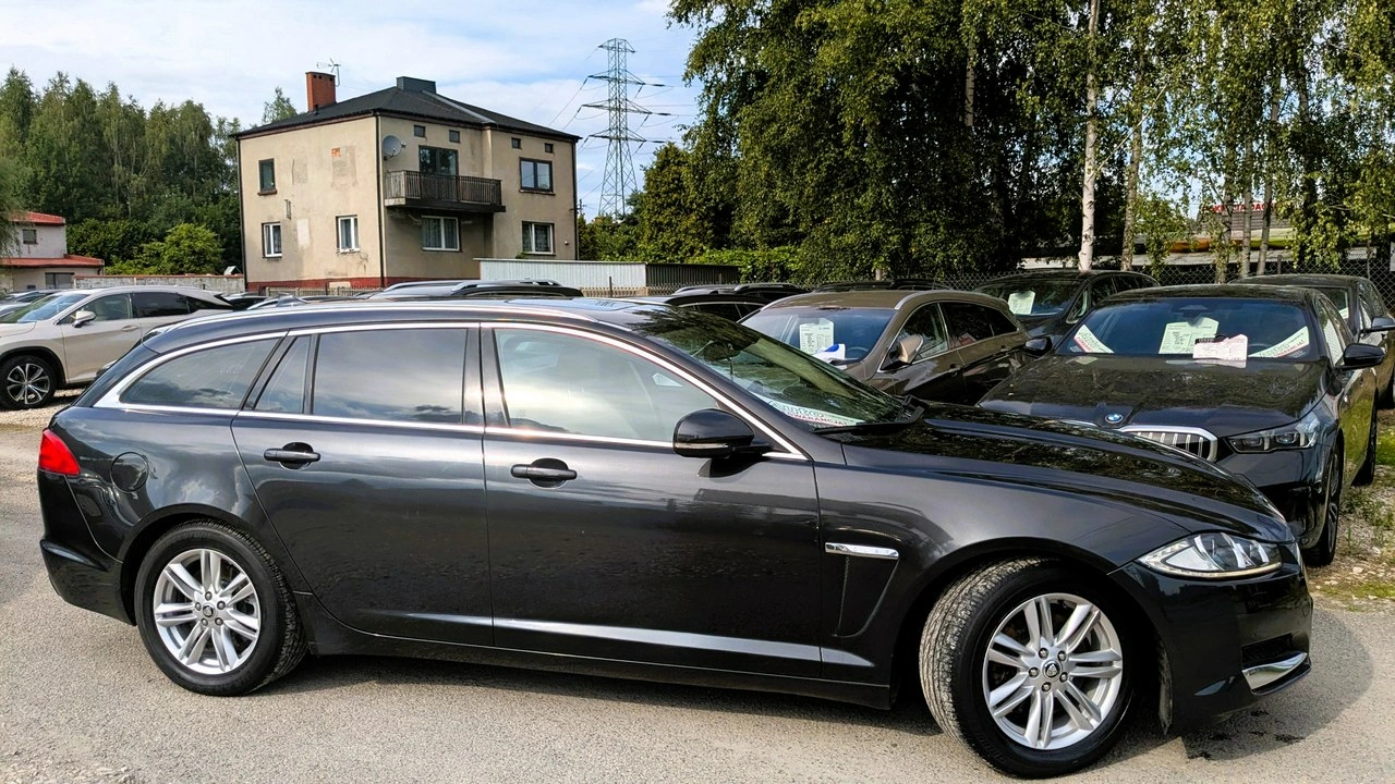 Jaguar XF - Zdjęcie 6