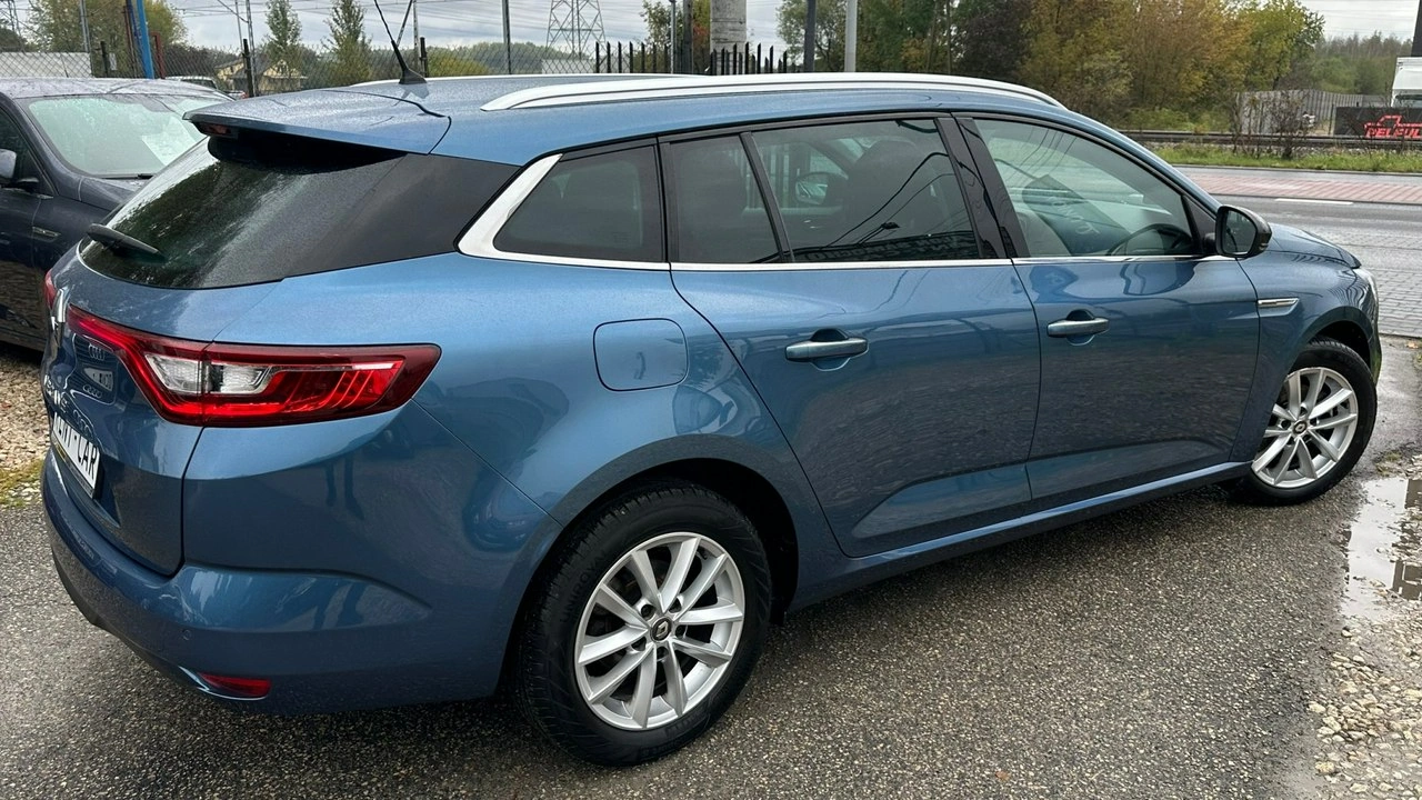 Renault Megane - Zdjęcie 10