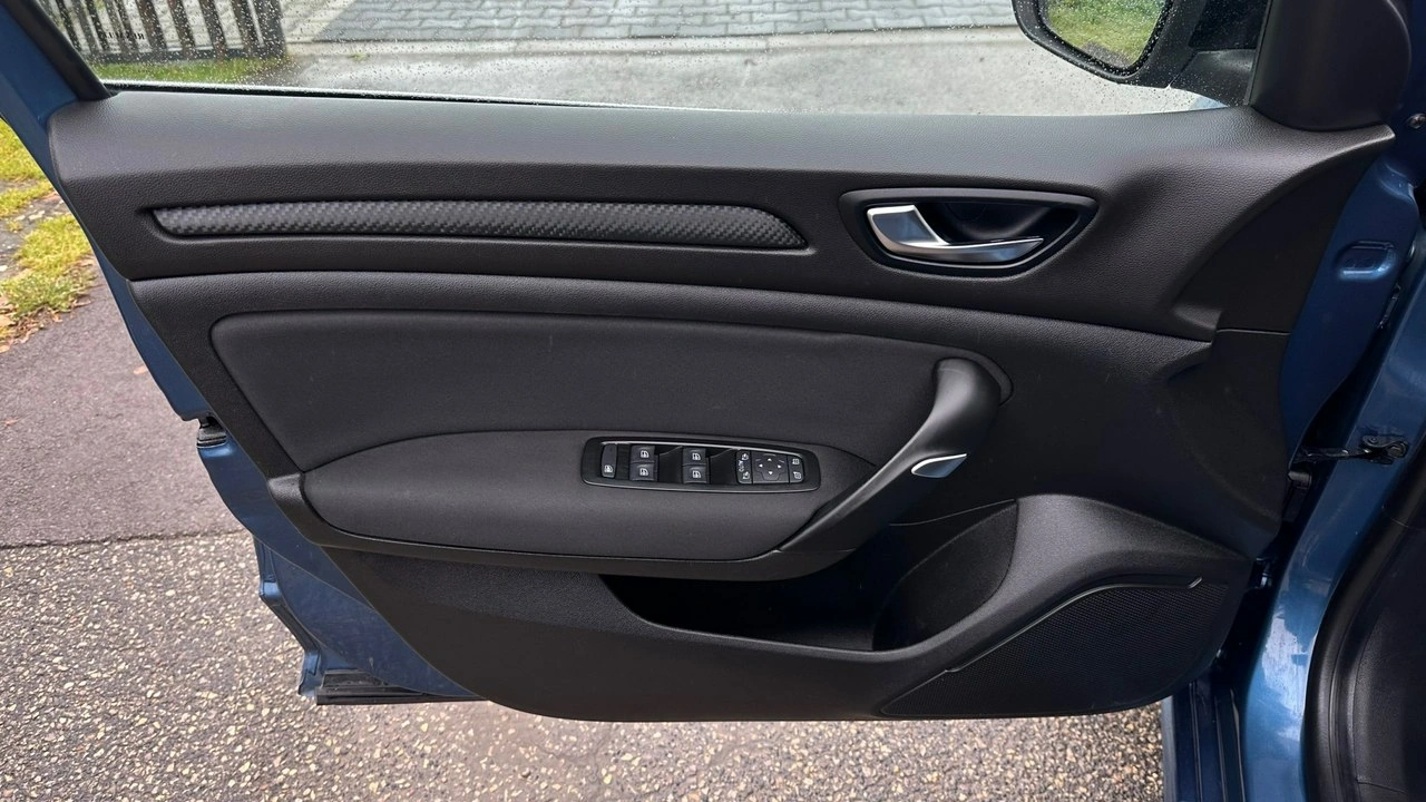 Renault Megane - Zdjęcie 30