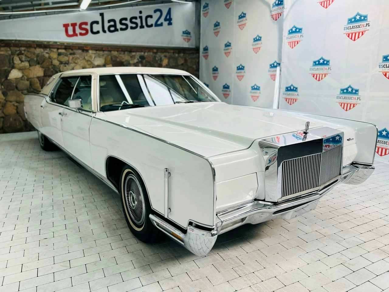 Lincoln Continental - Zdjęcie 21