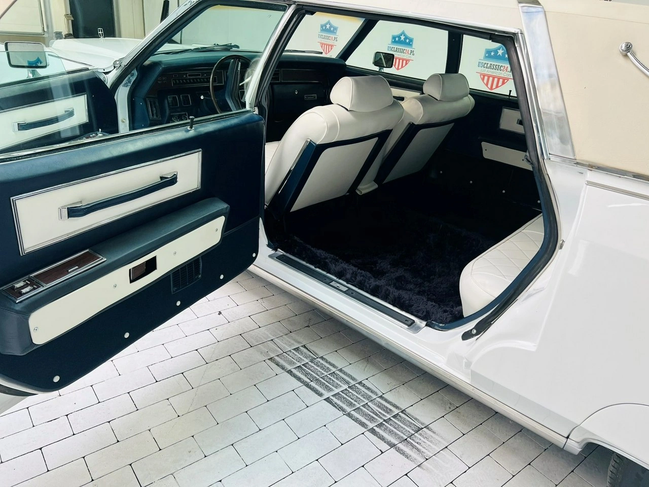 Lincoln Continental - Zdjęcie 35