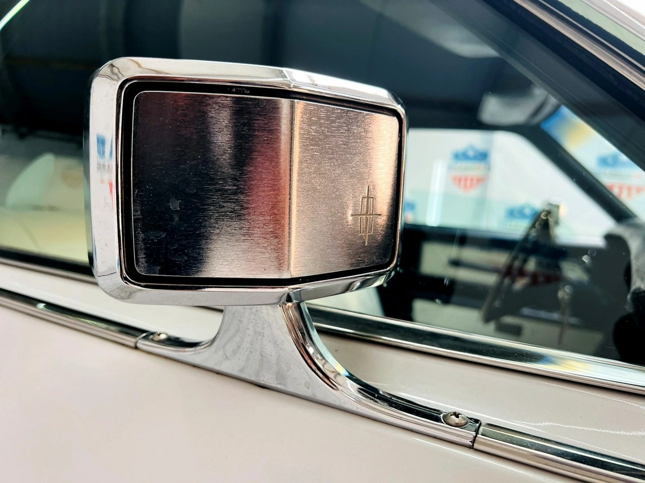 Lincoln Continental - Zdjęcie 5
