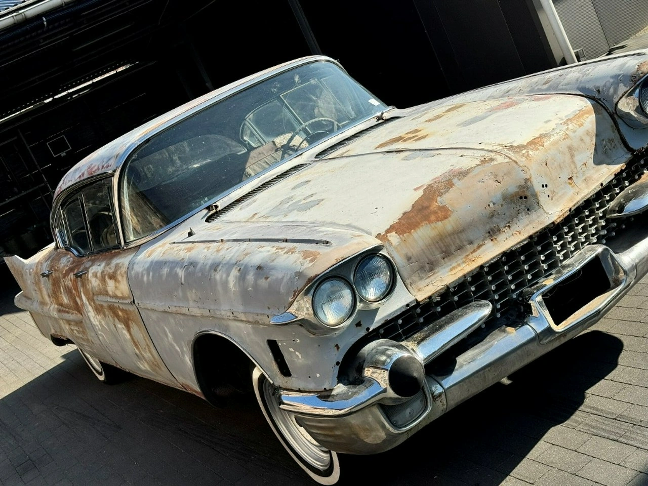 Cadillac Fleetwood - Zdjęcie 15