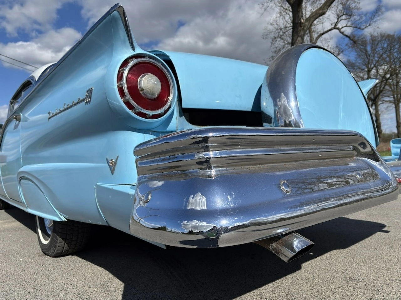 Ford Fairlane - Zdjęcie 23