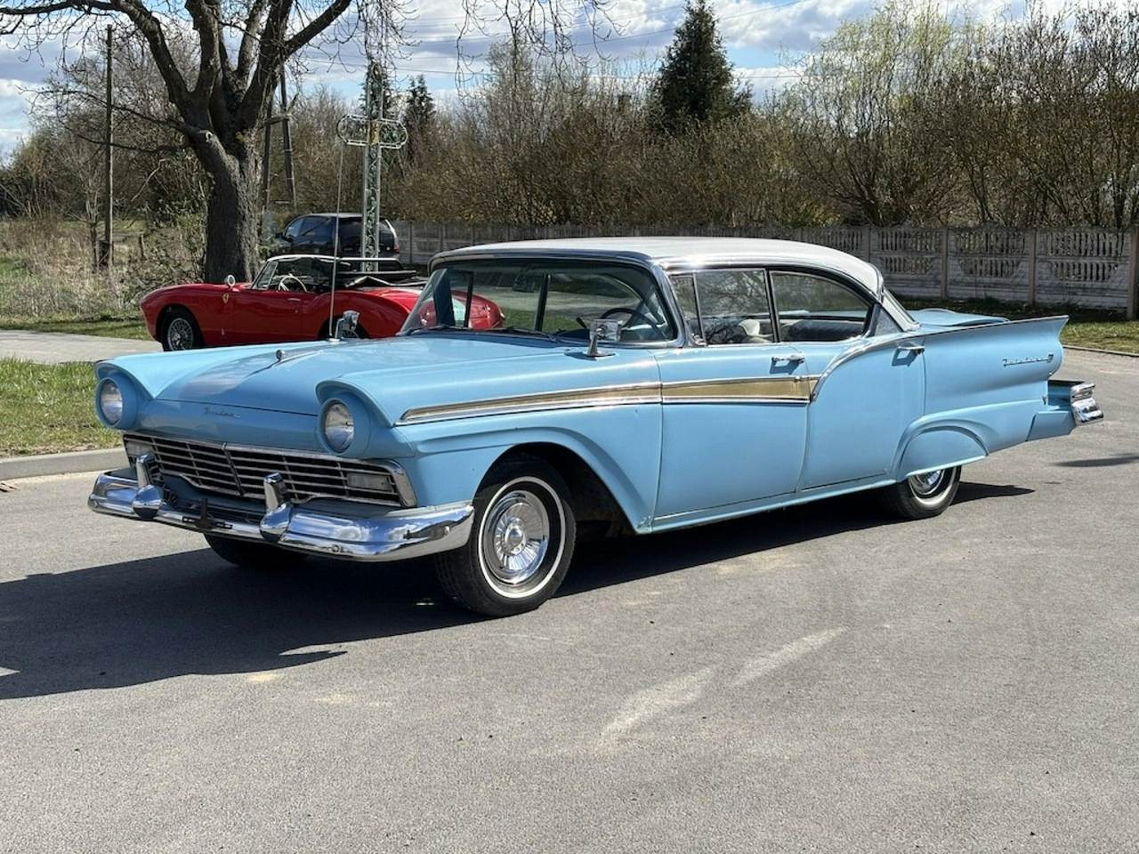 Ford Fairlane - Zdjęcie 2
