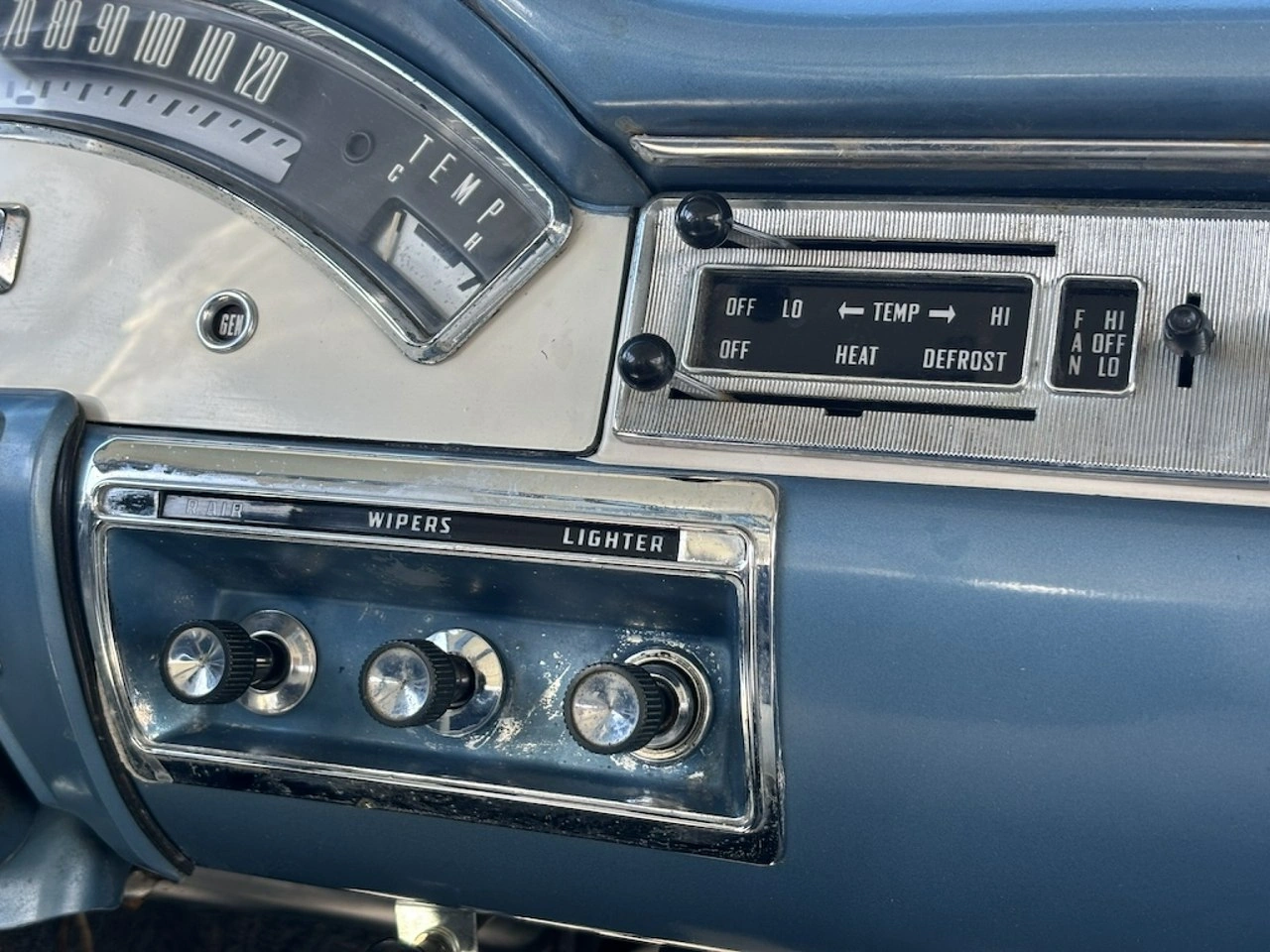 Ford Fairlane - Zdjęcie 42