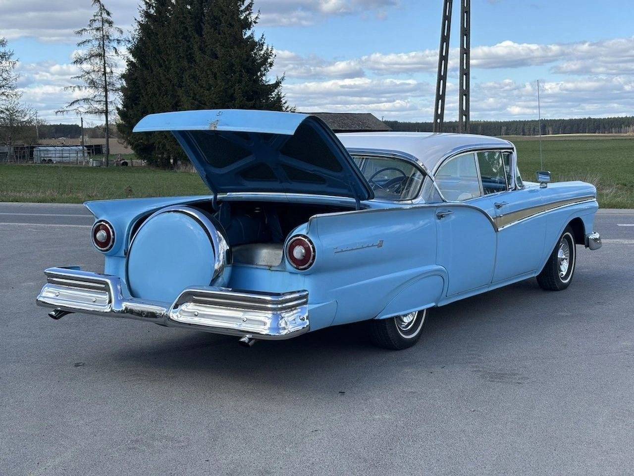 Ford Fairlane - Zdjęcie 49