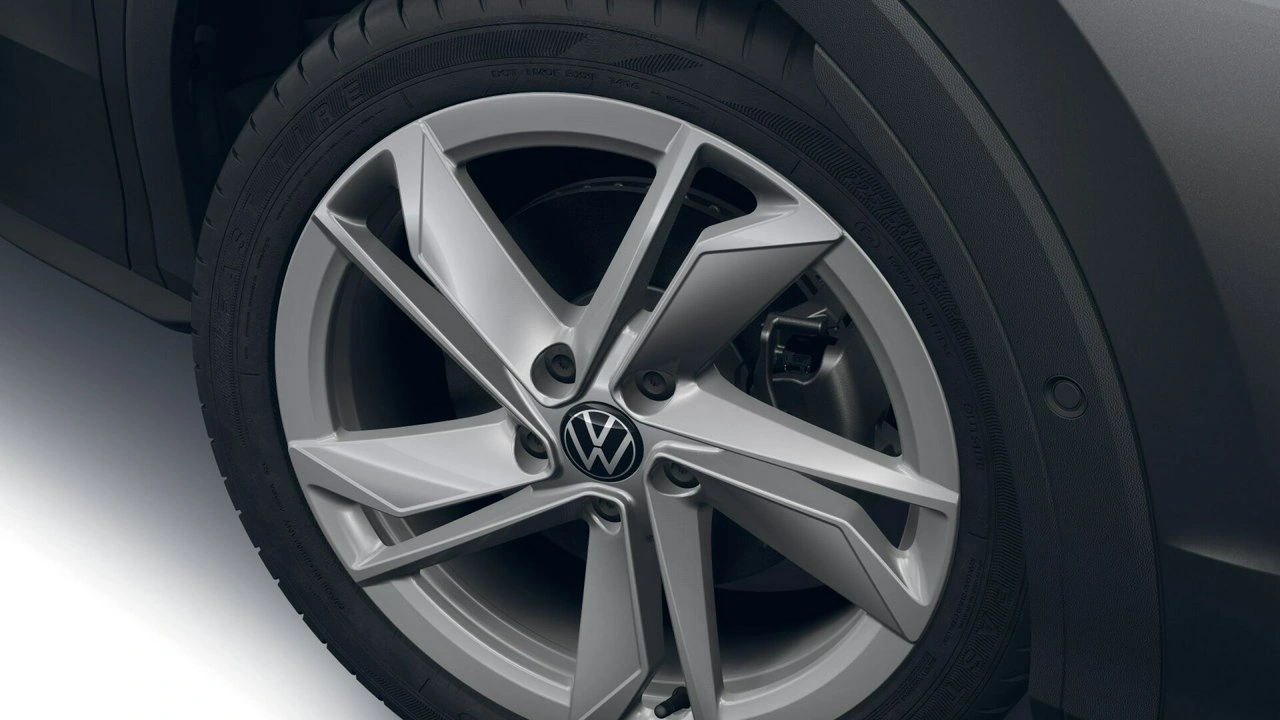 Volkswagen T-Roc - Zdjęcie 4