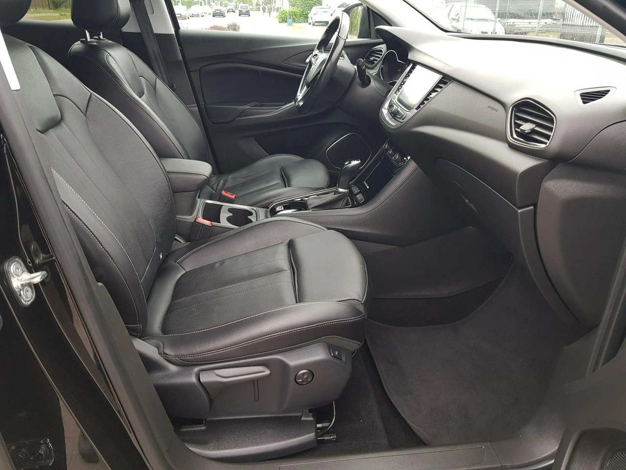 Opel Grandland X - Zdjęcie 17
