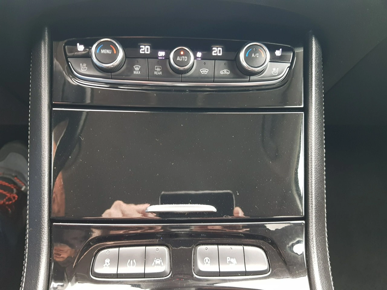 Opel Grandland X - Zdjęcie 19