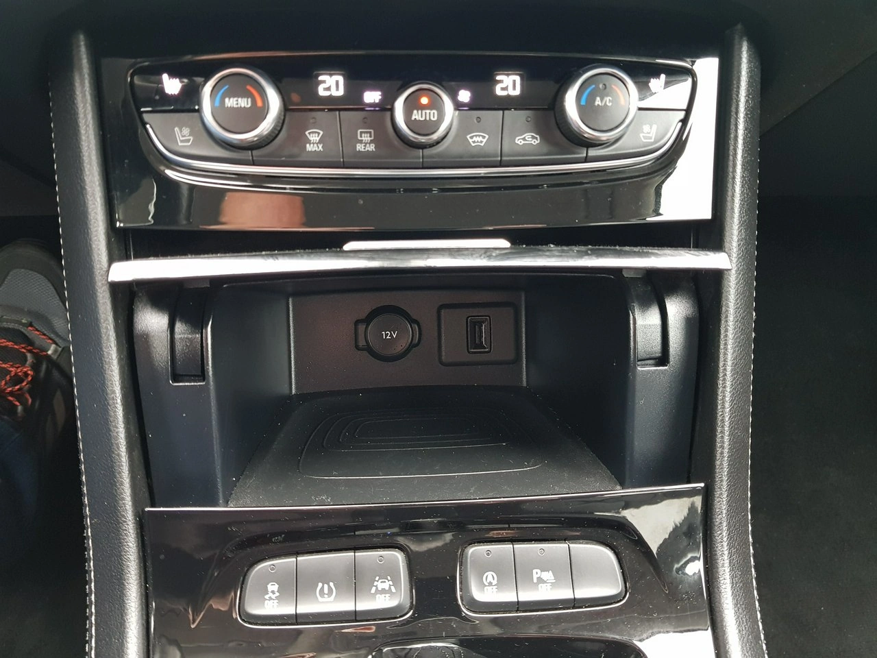 Opel Grandland X - Zdjęcie 20