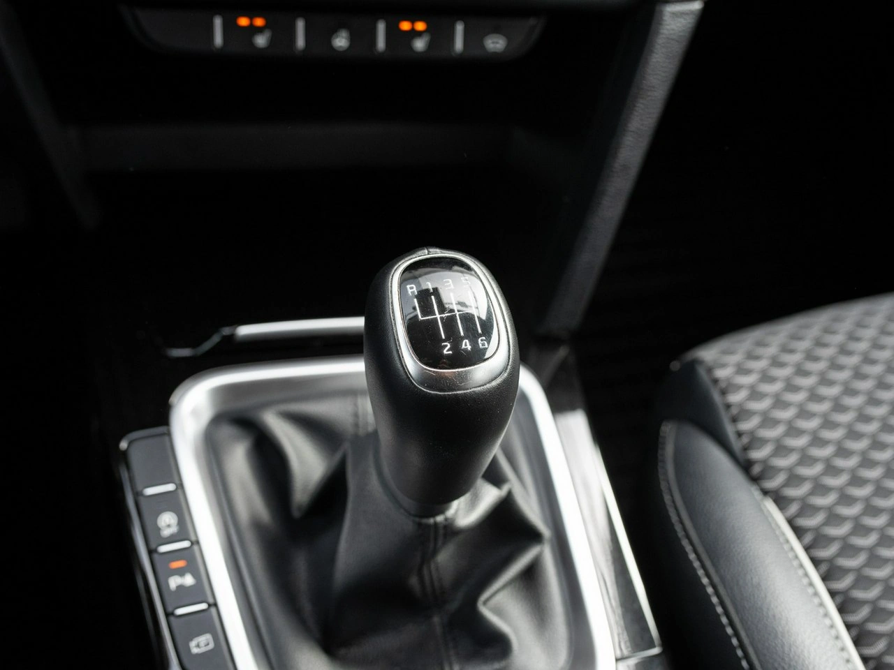 Kia Ceed - Zdjęcie 14