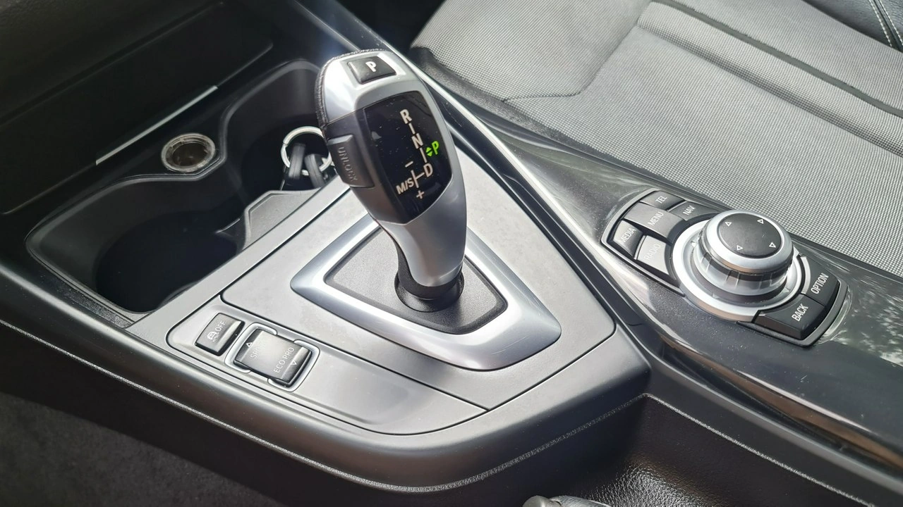 BMW 118 - Zdjęcie 23