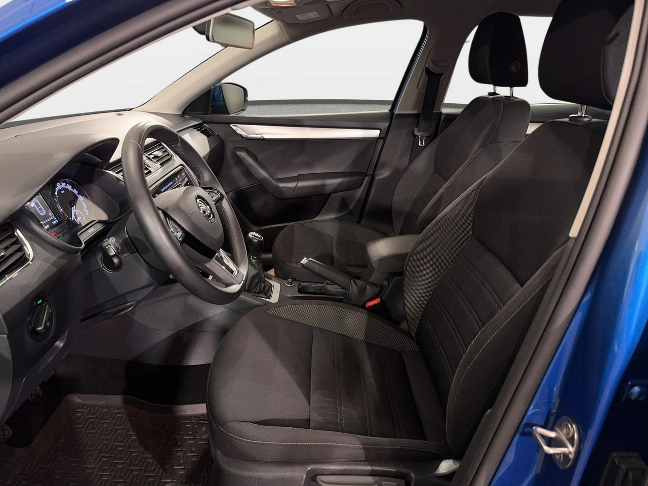 Skoda Octavia - Zdjęcie 9