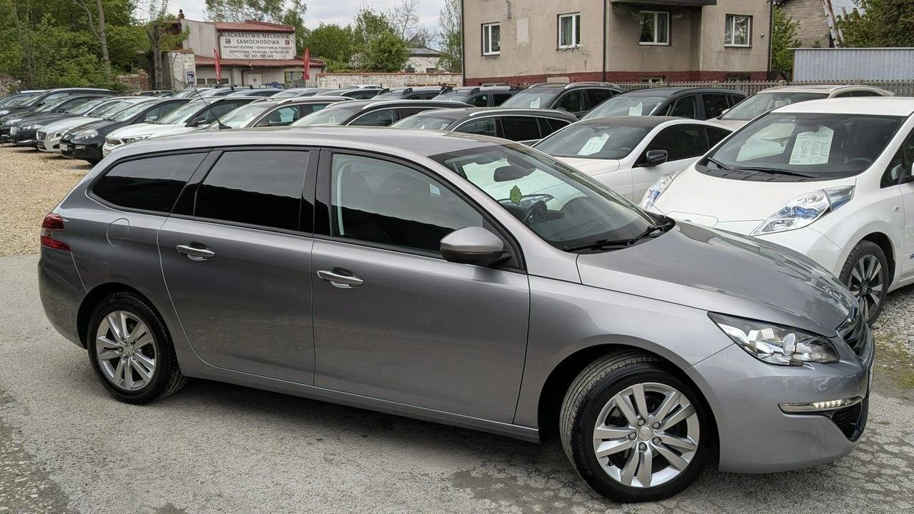 Peugeot 308 SW - Zdjęcie 11