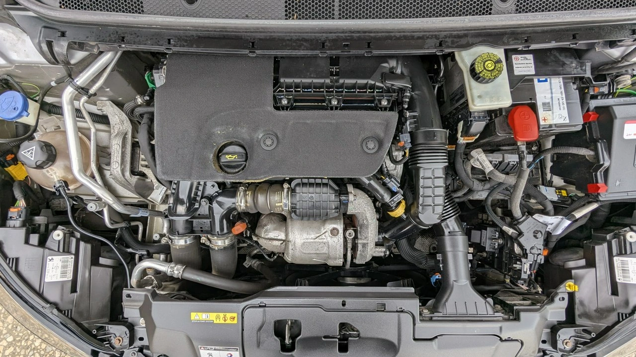Peugeot 308 SW - Zdjęcie 38