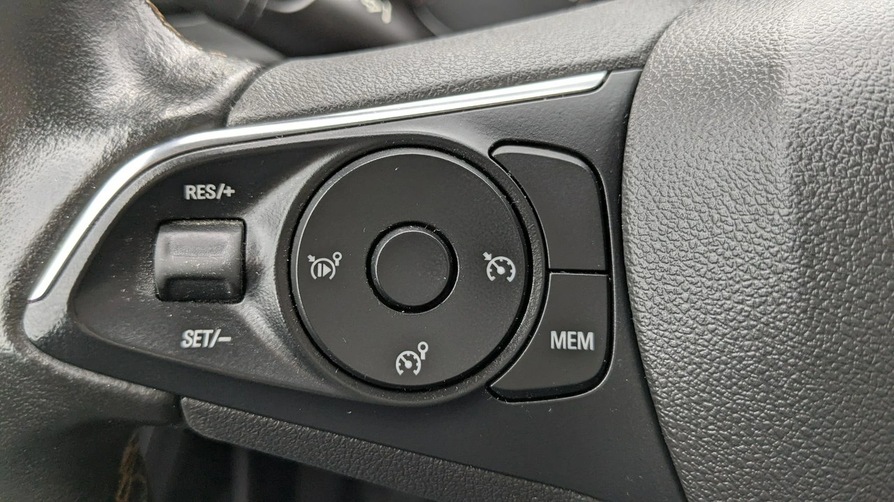 Opel Crossland X - Zdjęcie 27
