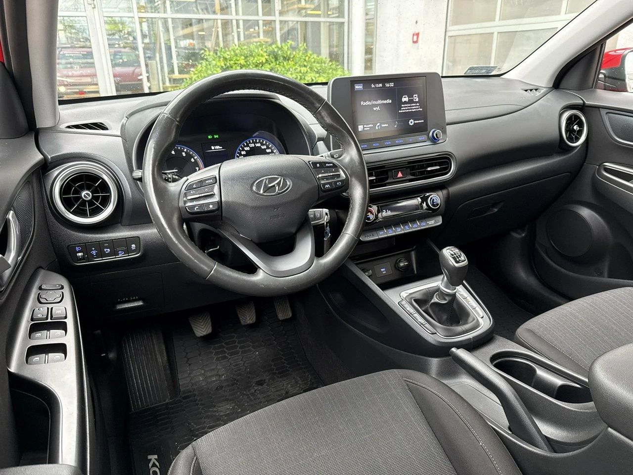 Hyundai Kona - Zdjęcie 11