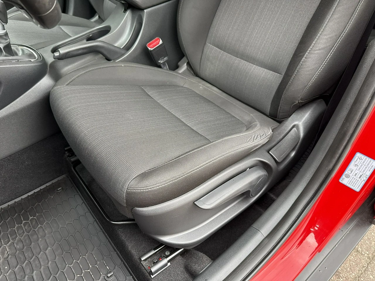 Hyundai Kona - Zdjęcie 26