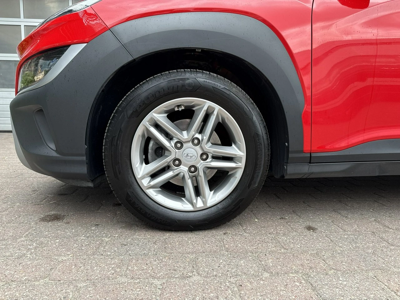 Hyundai Kona - Zdjęcie 8