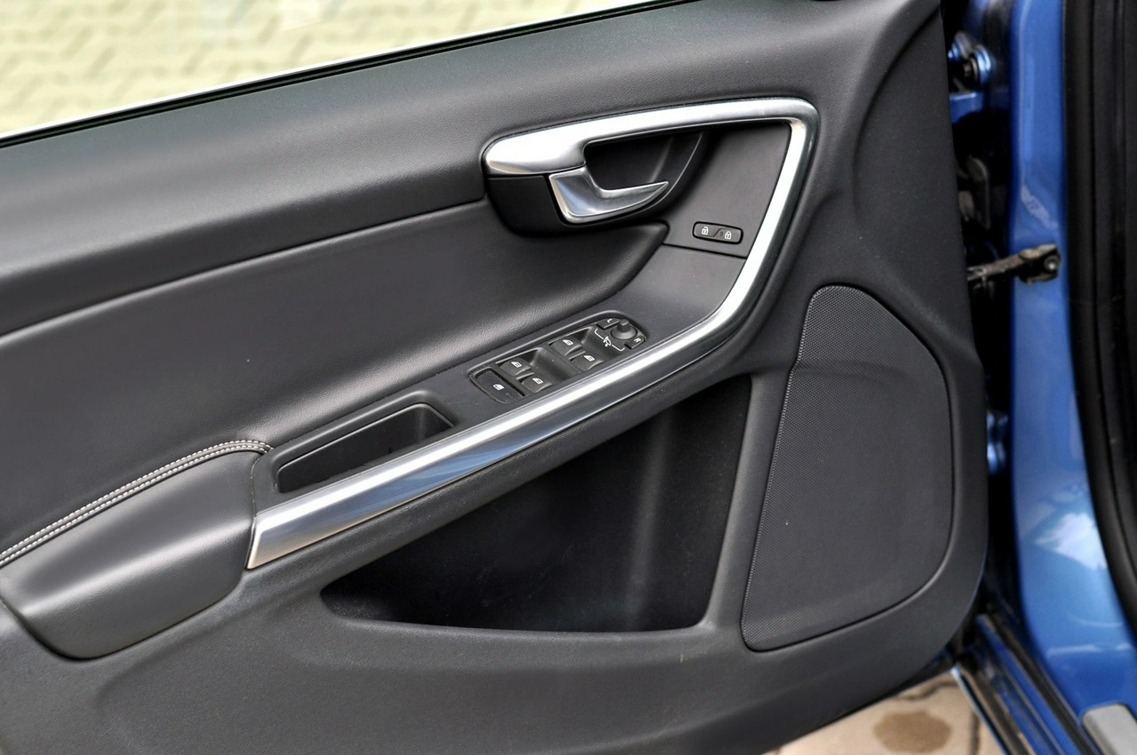 Volvo V60 - Zdjęcie 11