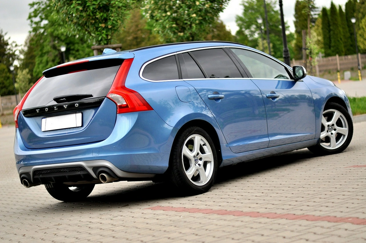 Volvo V60 - Zdjęcie 32
