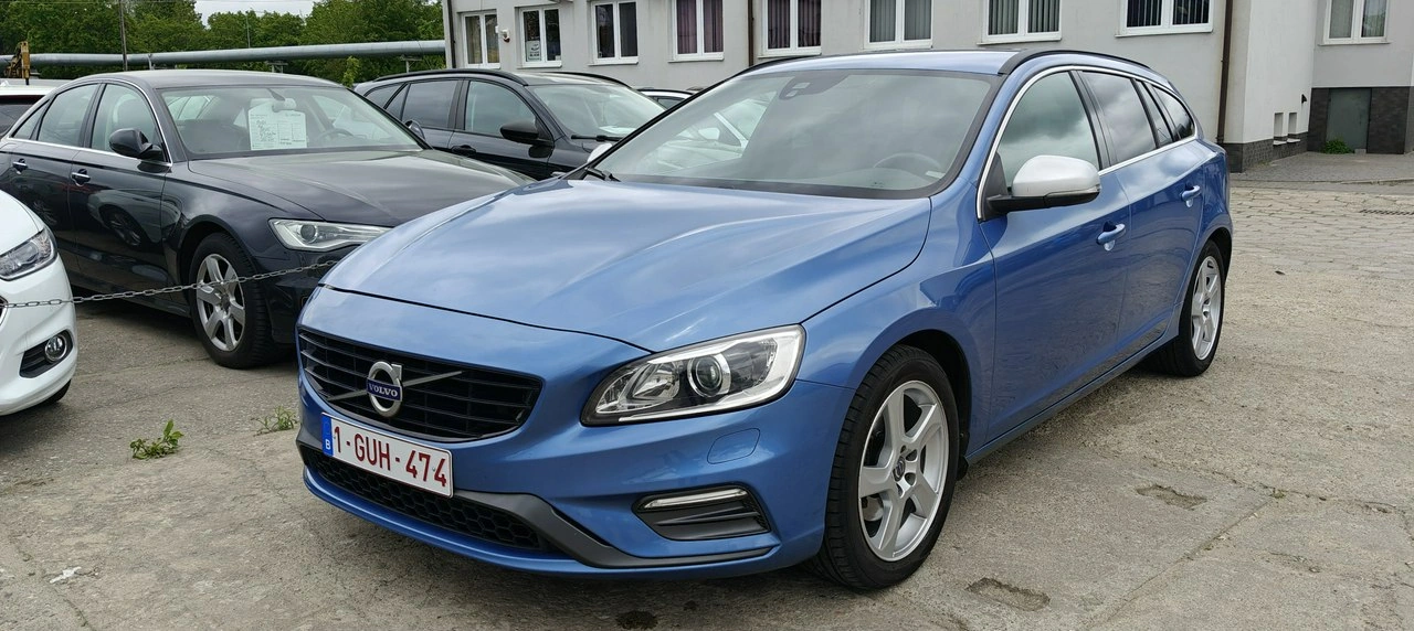 Volvo V60 - Główne zdjęcie