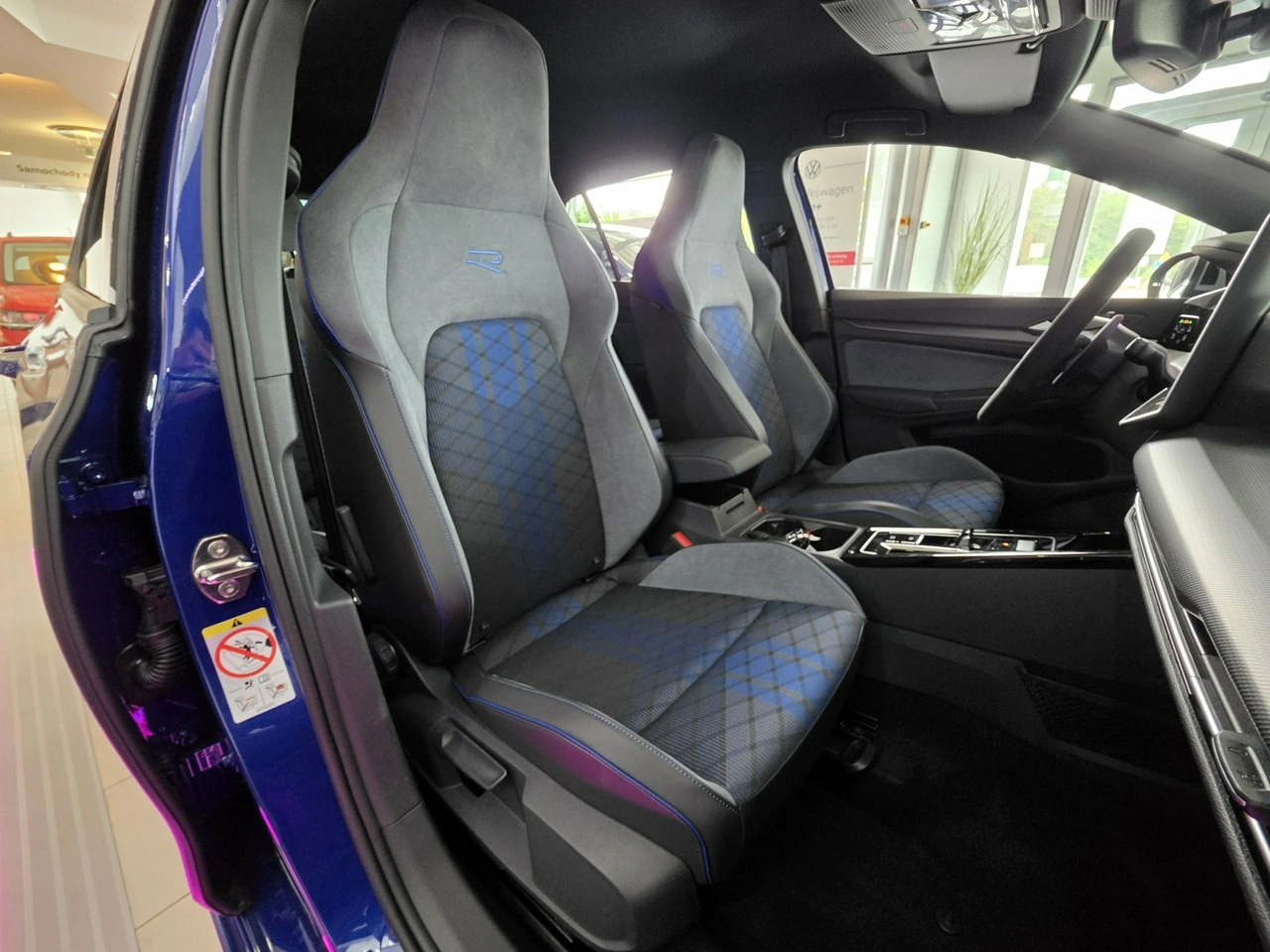 Volkswagen Golf - Zdjęcie 14