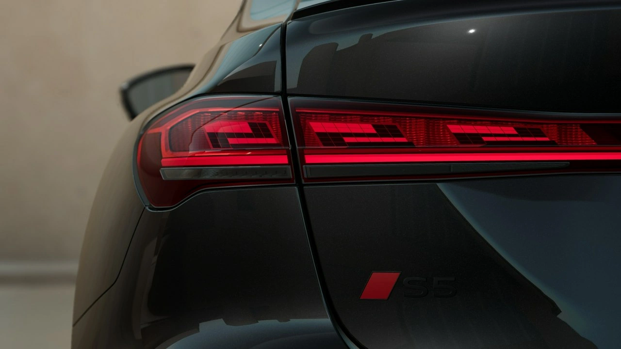 Audi S5 - Zdjęcie 4
