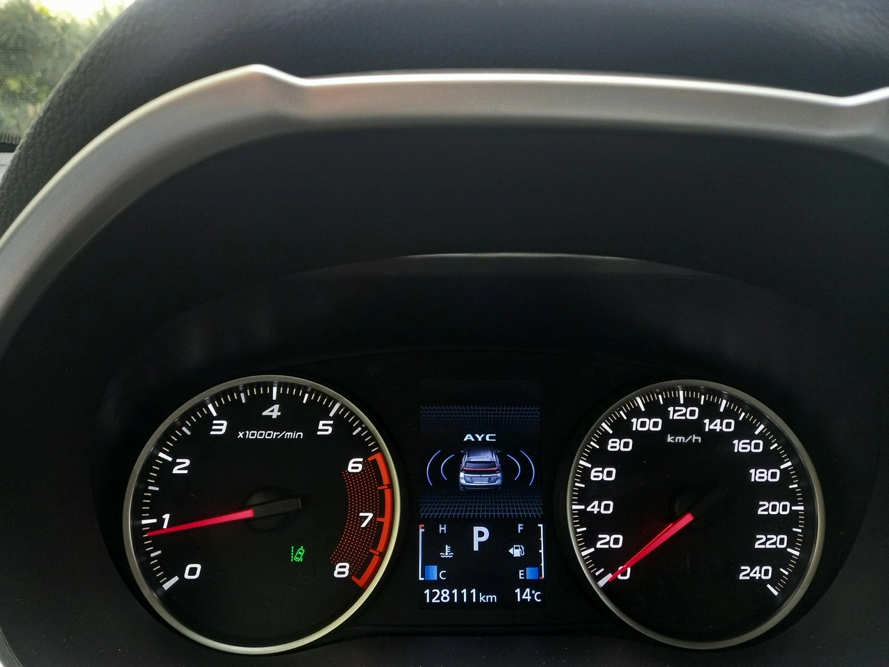Mitsubishi Eclipse Cross - Zdjęcie 29