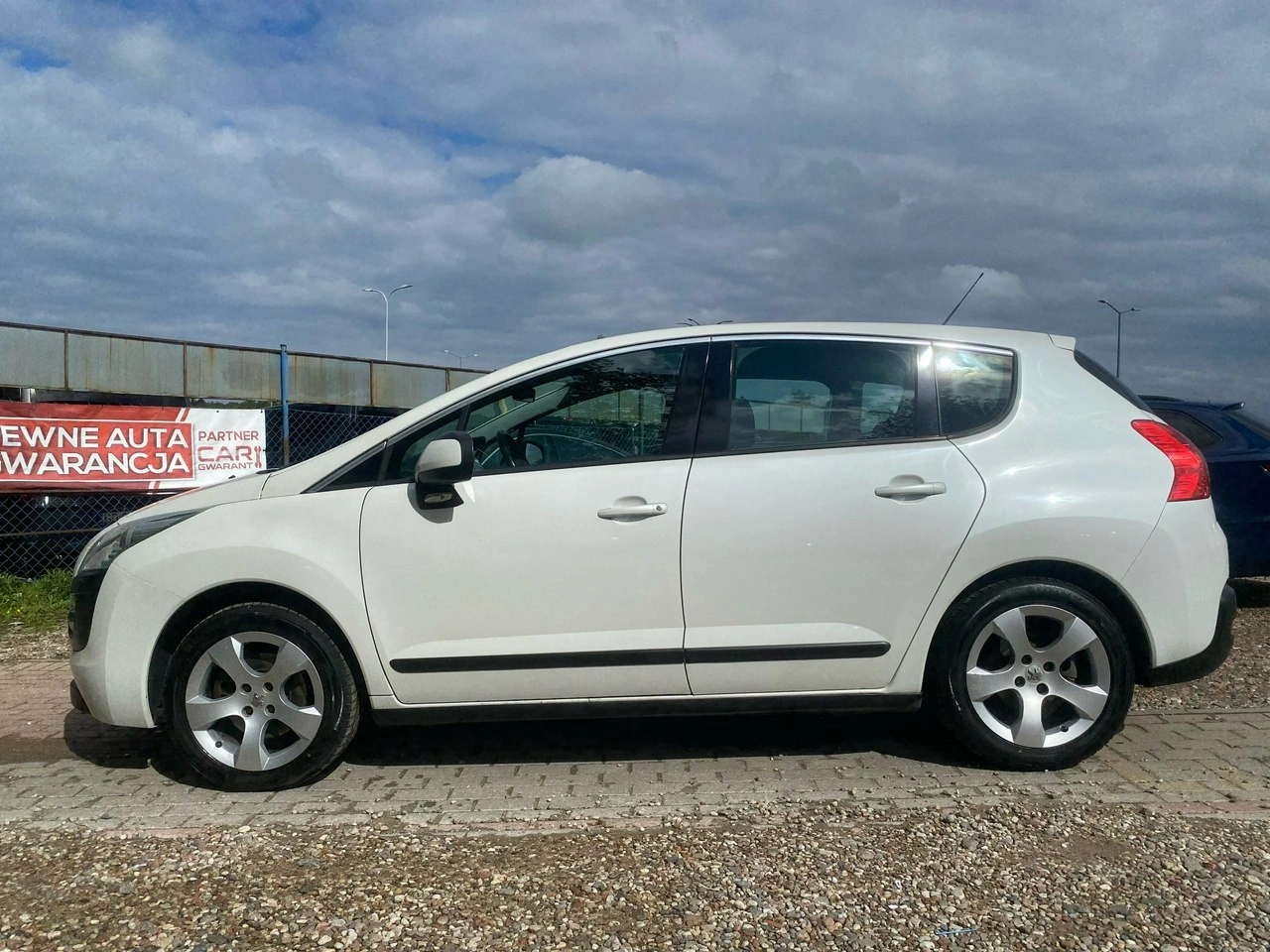 Peugeot 3008 - Zdjęcie 10