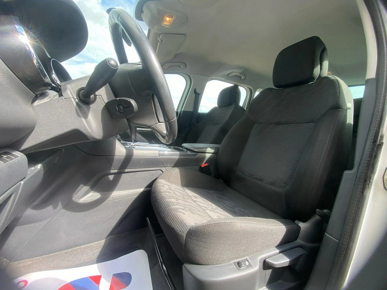 Peugeot 3008 - Zdjęcie 15