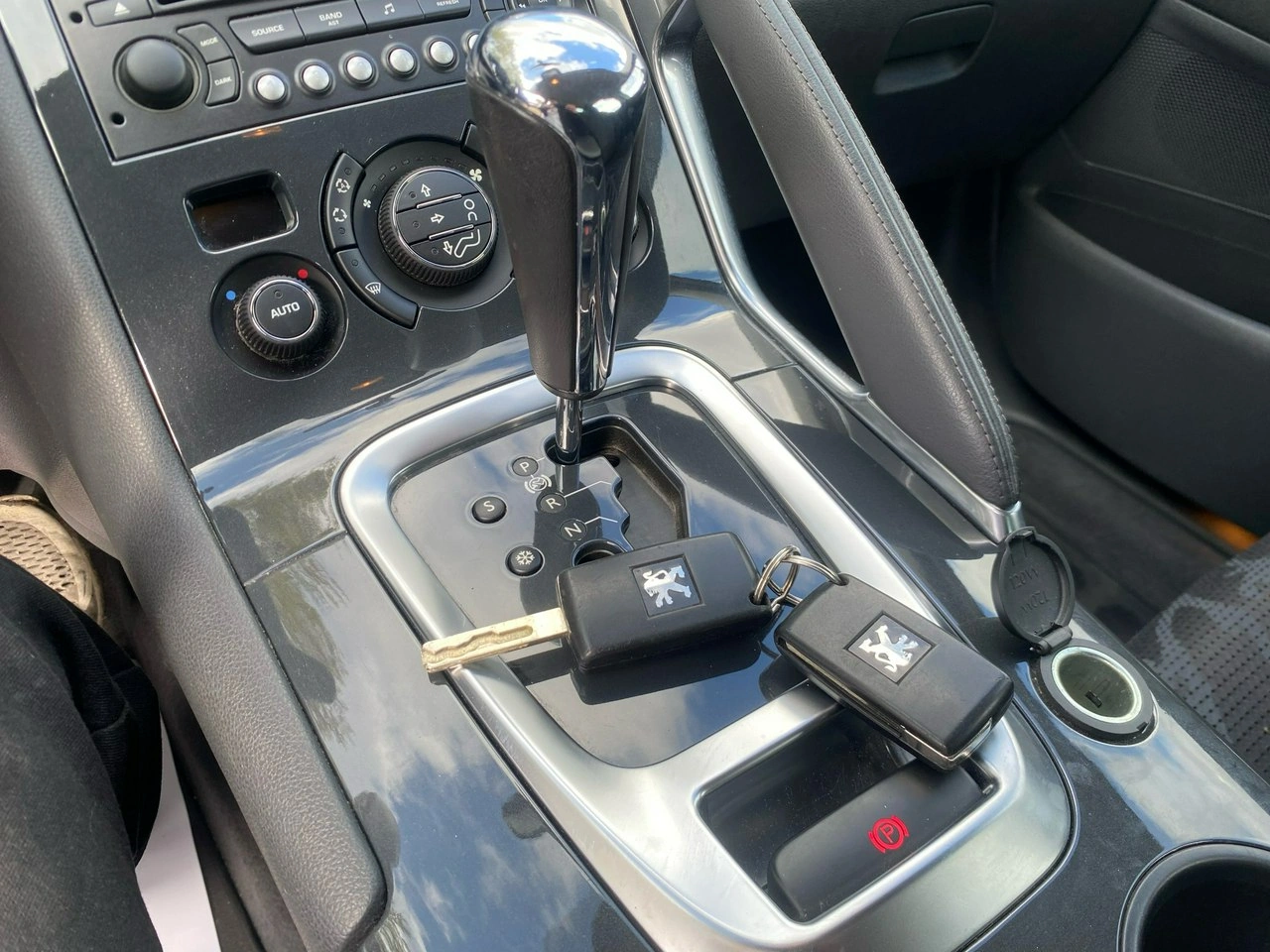Peugeot 3008 - Zdjęcie 32