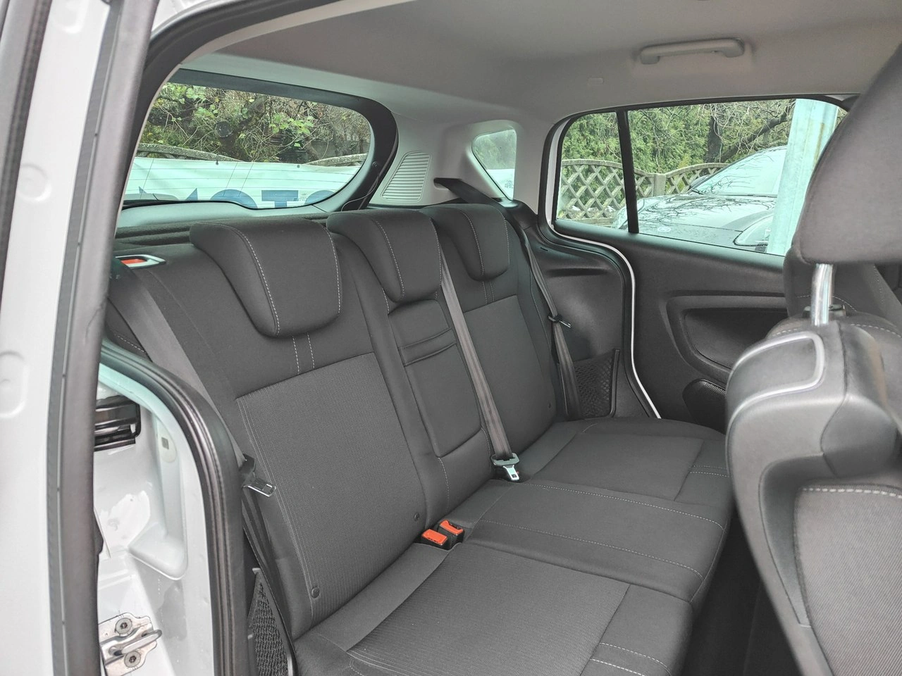 Ford B-Max - Zdjęcie 20