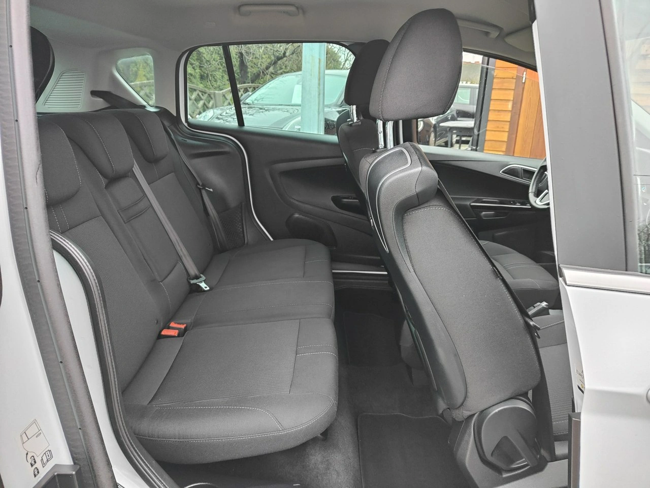 Ford B-Max - Zdjęcie 21