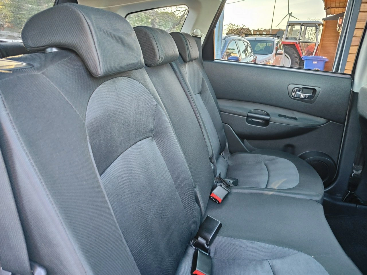 Nissan Qashqai+2 - Zdjęcie 24